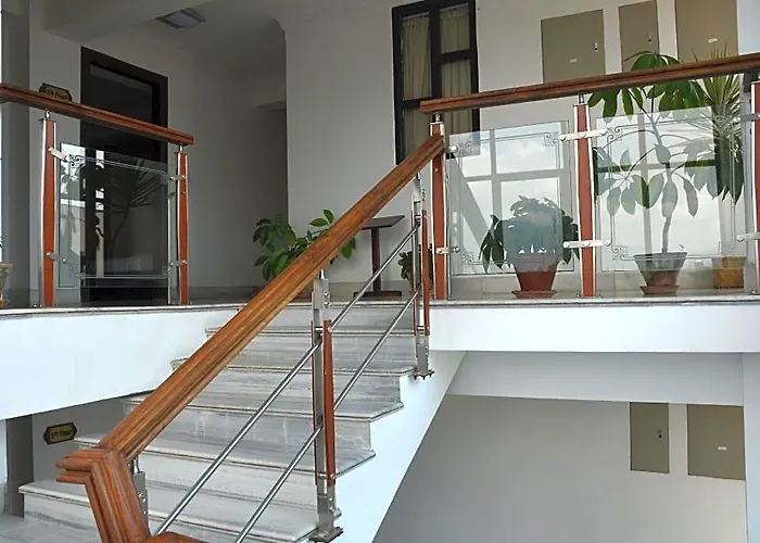 Hotel Holy Himalaya Katmandú
